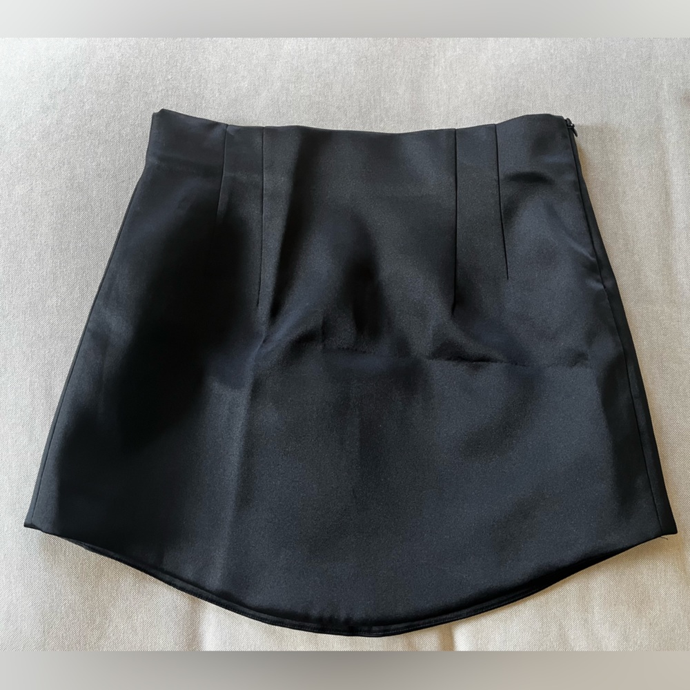 Zara black skirt size M